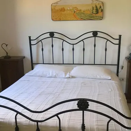 Casal Del Borgo 6 By Interhome Apartamento
